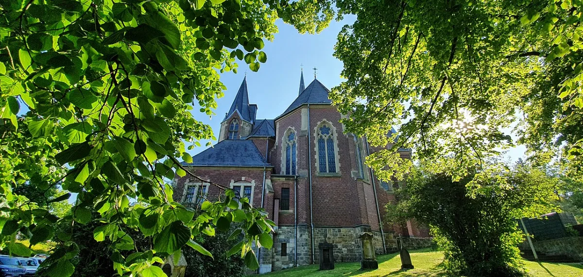 St. Petrus und Paulus, Würselen