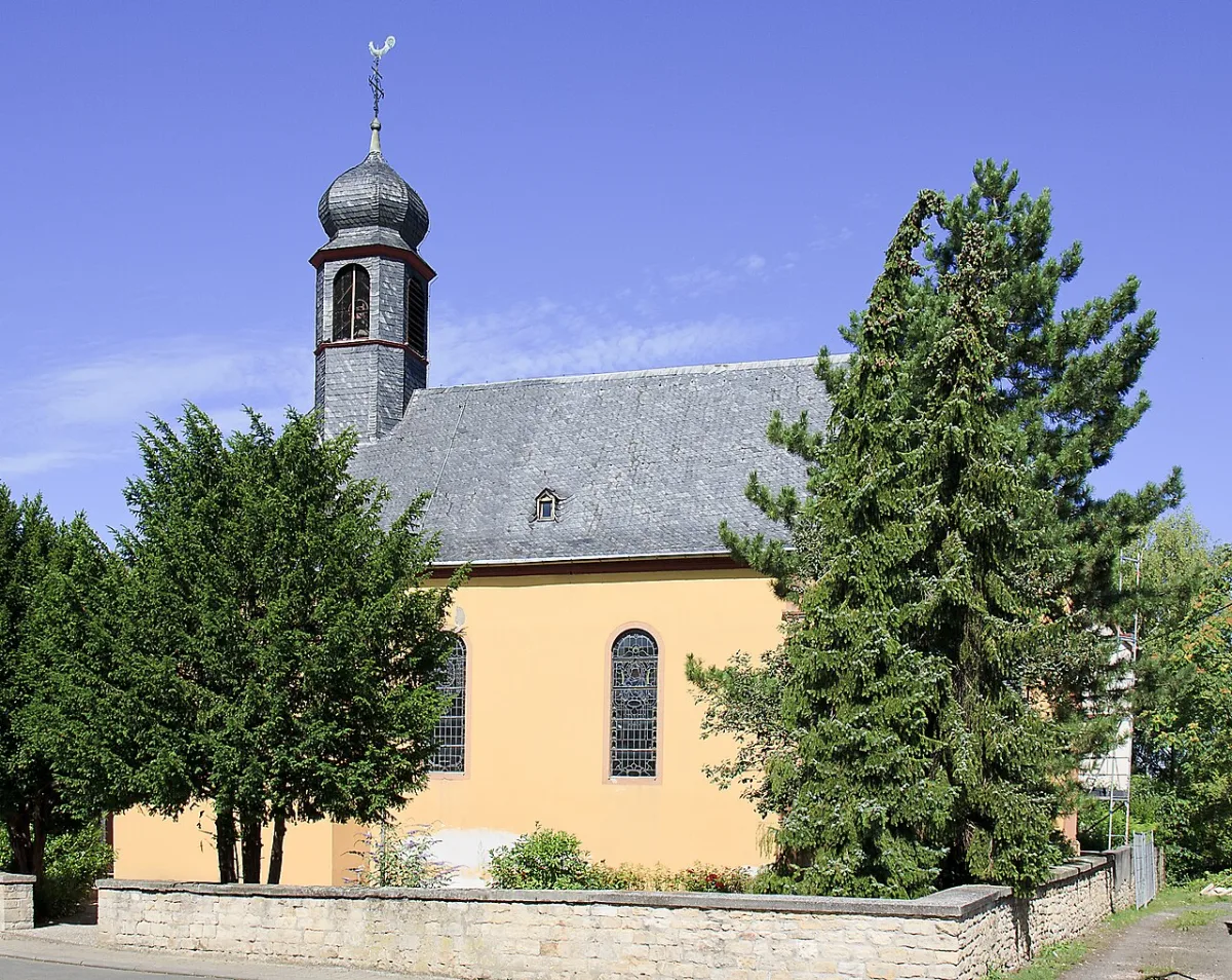 Katholische Pfarrkirche St. Walburga, Friesenheim
