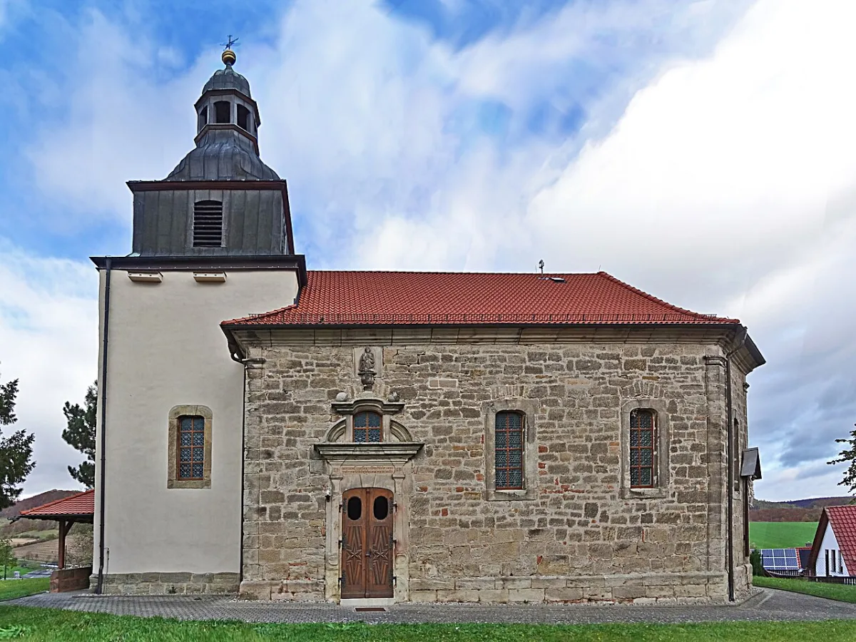 Sankt Peter und Paul Kirche, Wiesenfeld