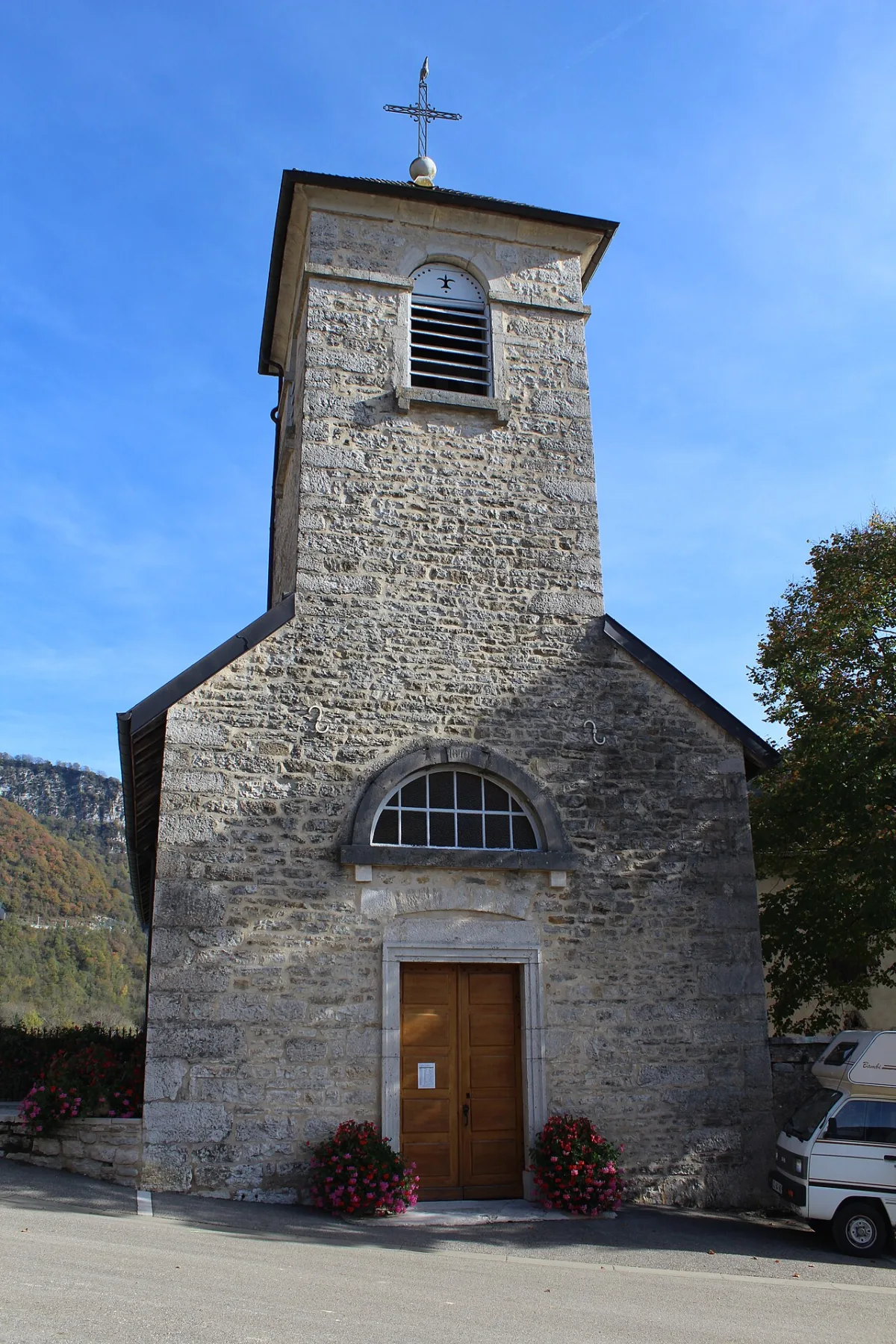 Saint Etienne, Bolozon