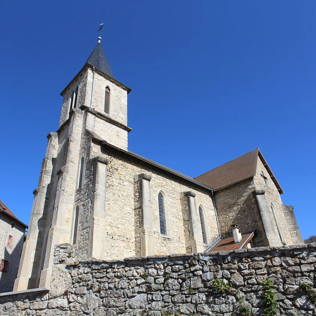 Saint Jacques, Lompnas