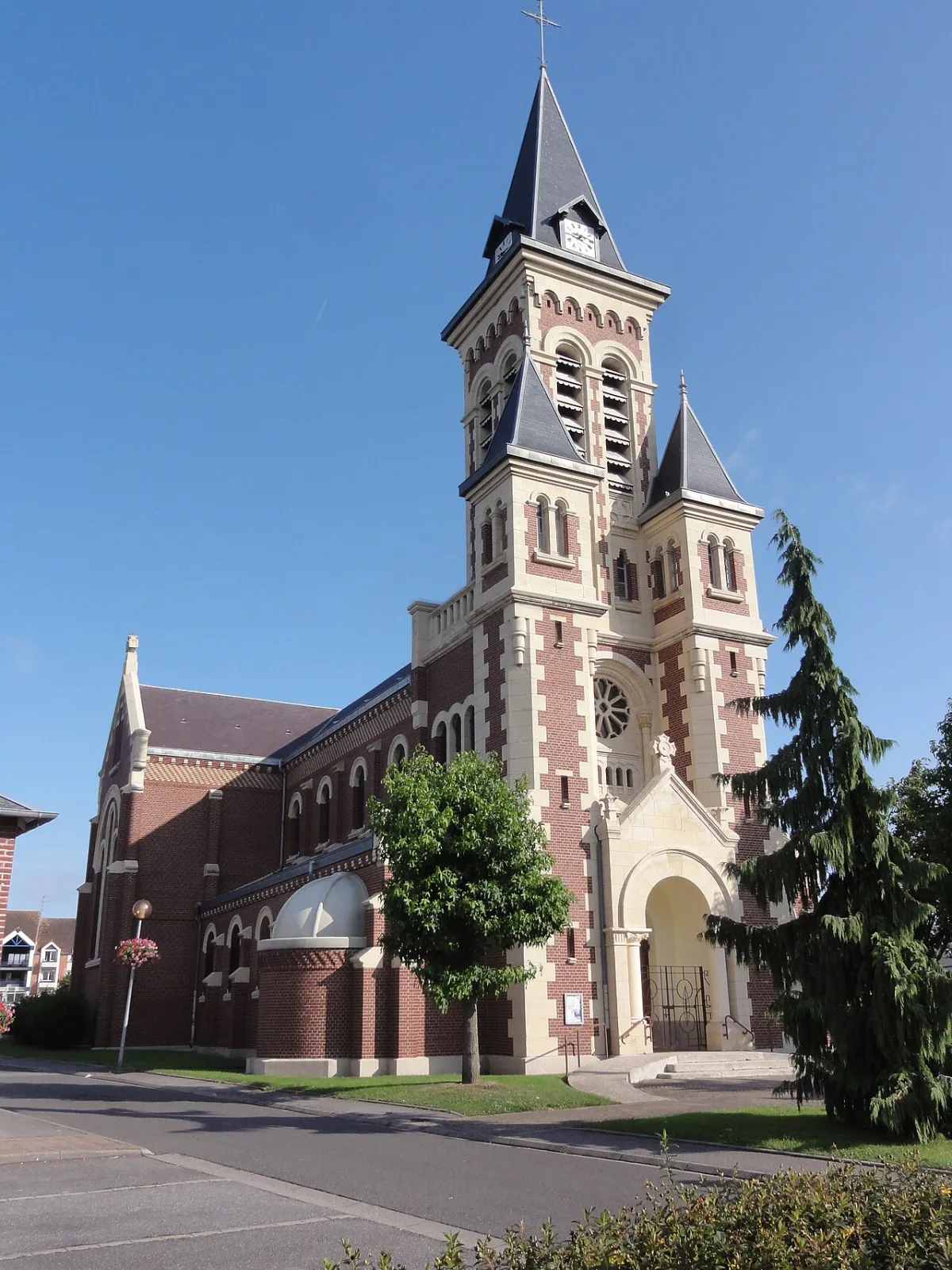Saint Quentin, Holnon