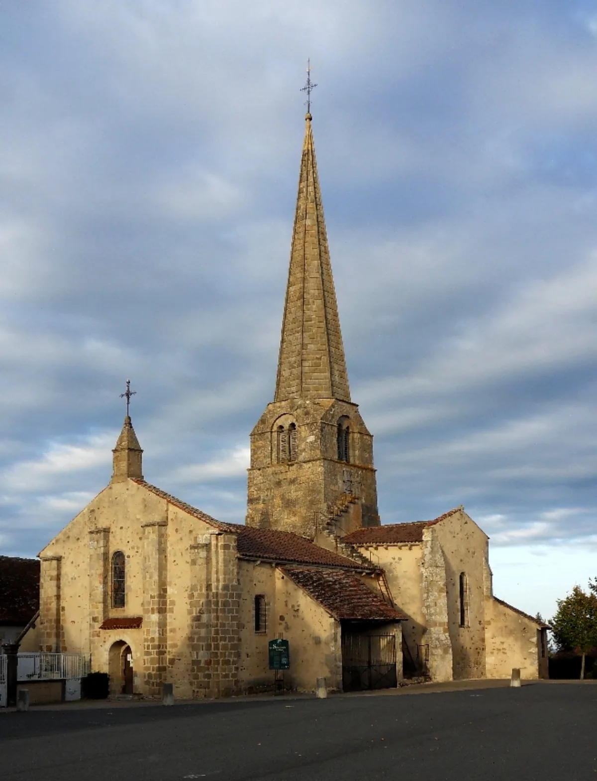 Sainte Marie, Le Theil