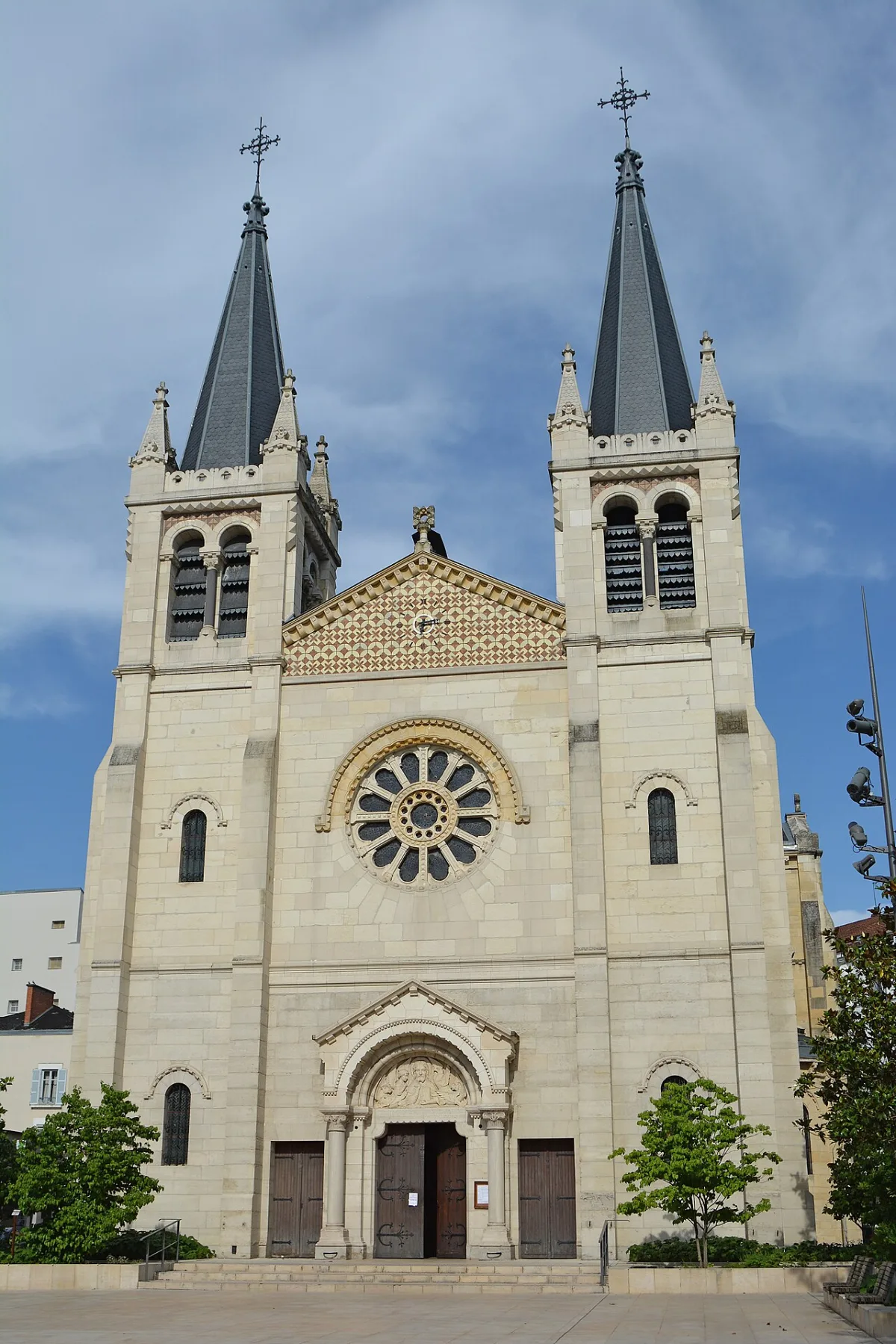 Église Saint Louis (Vichy), Vichy