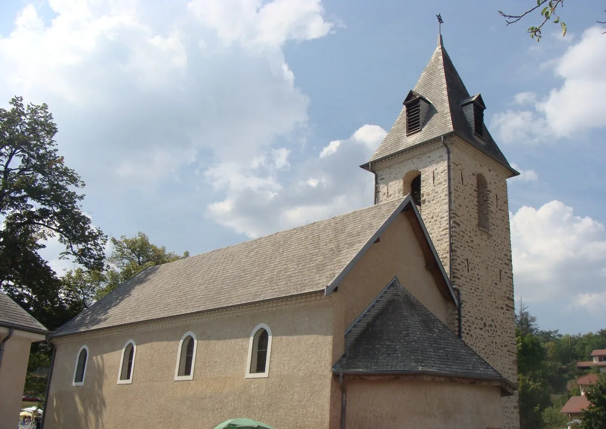 Église de la Nativité de la Vierge, Neffes