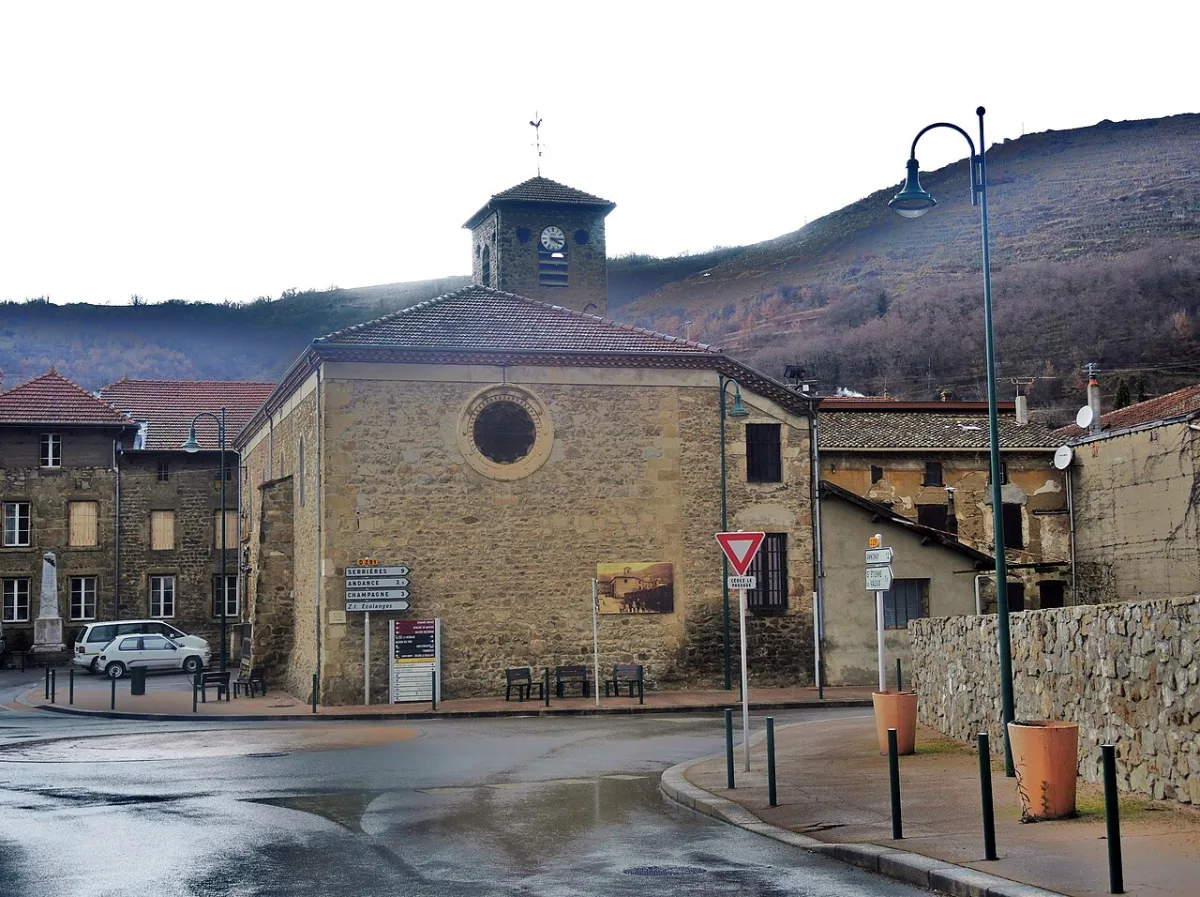 Église de Saint-Désirat, Saint Desirat