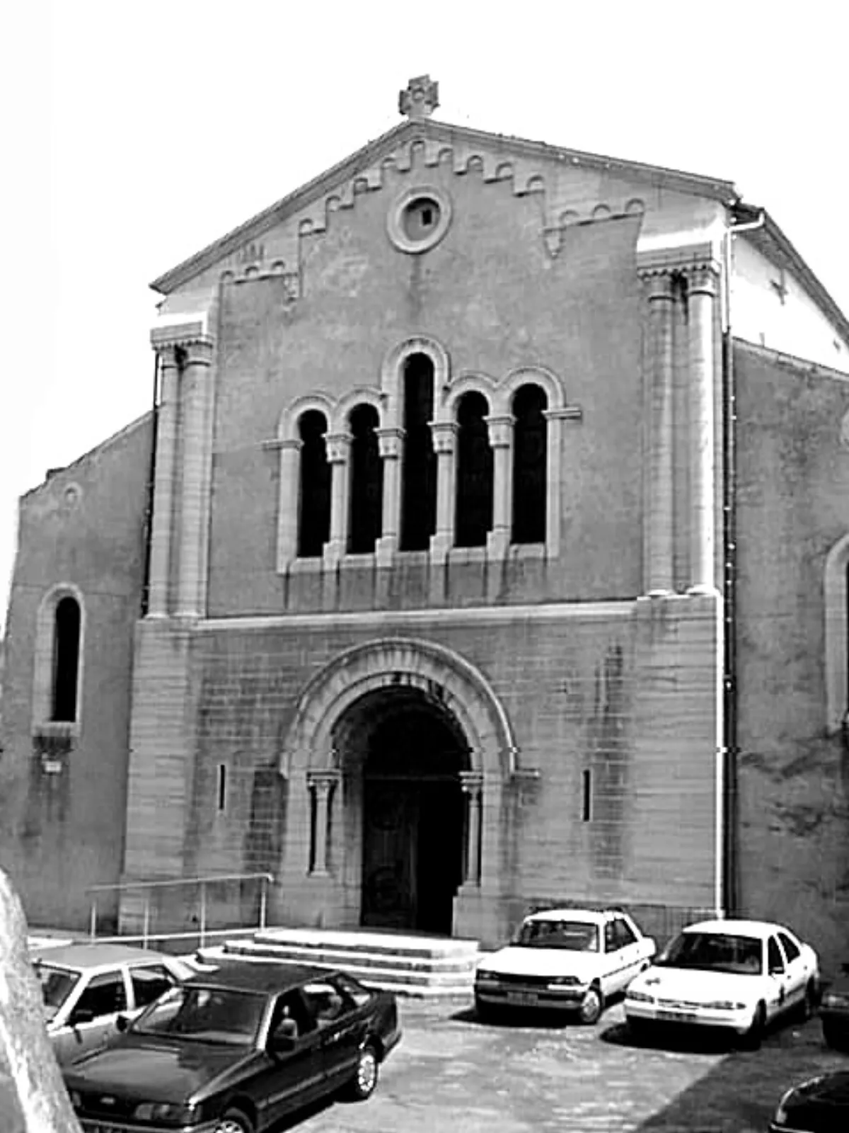 Saint Louis, Villeneuve De Berg
