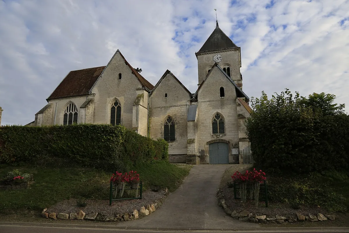 Saints Pierre et Paul, Les Grandes Chapelles