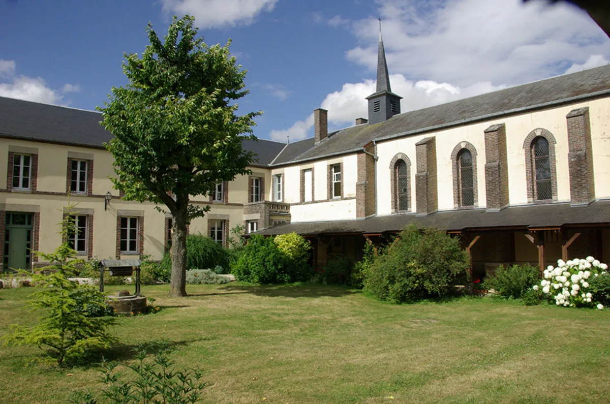 Monastère Notre Dame de la Sainte Espérance (bénédictins Olivétains), Mesnil Saint Loup
