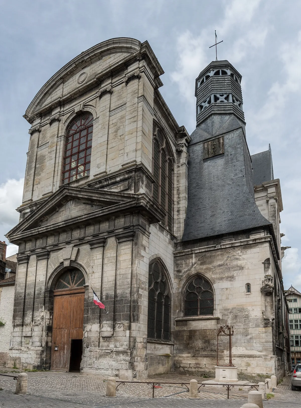 Saint Pantaléon, Troyes