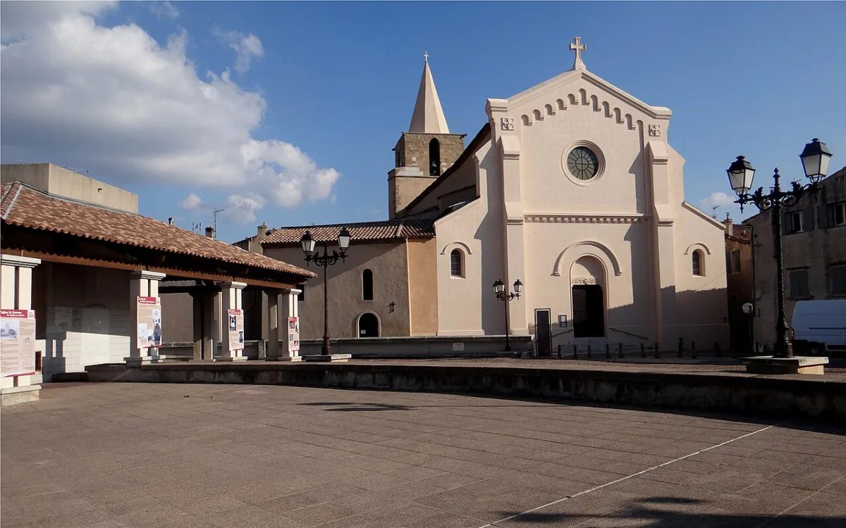 Église Aubagne (Saint-Sauveur), Aubagne