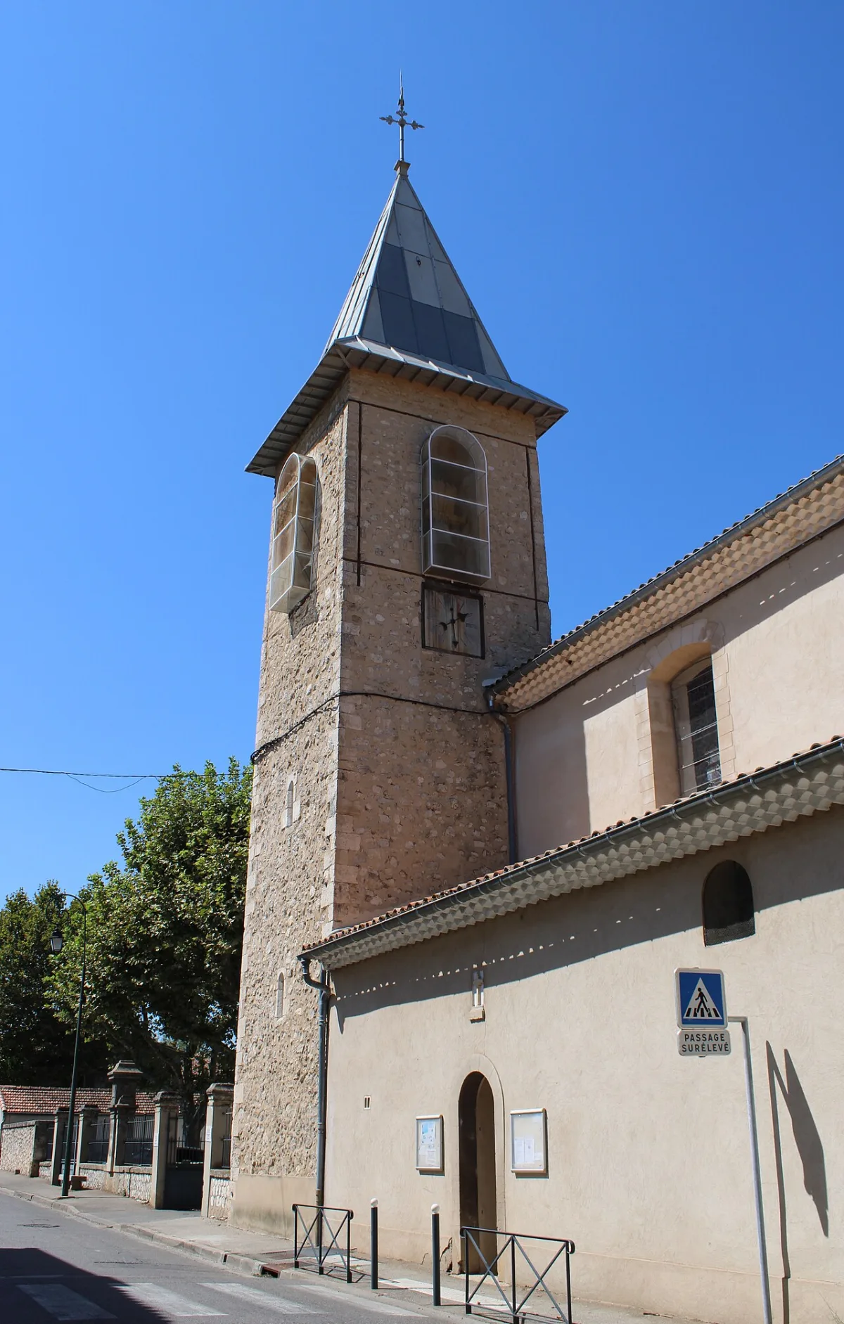 Église Notre-Dame de l'Assomption (Le Puy), Le-Puy-Sainte-Reparade