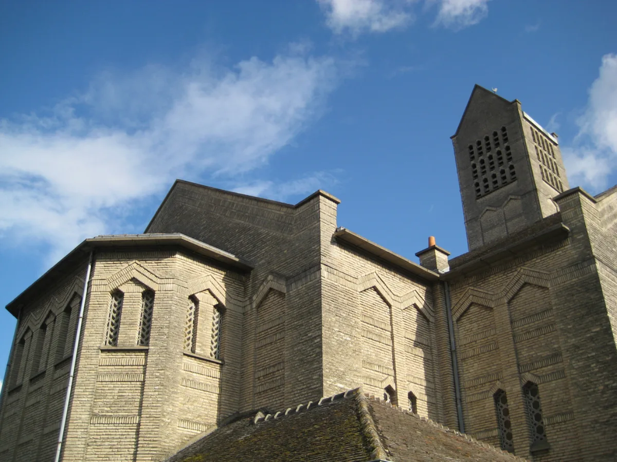 Eglise Sainte Marie-Madeleine Postel (Eglise du centre ville), Mondeville