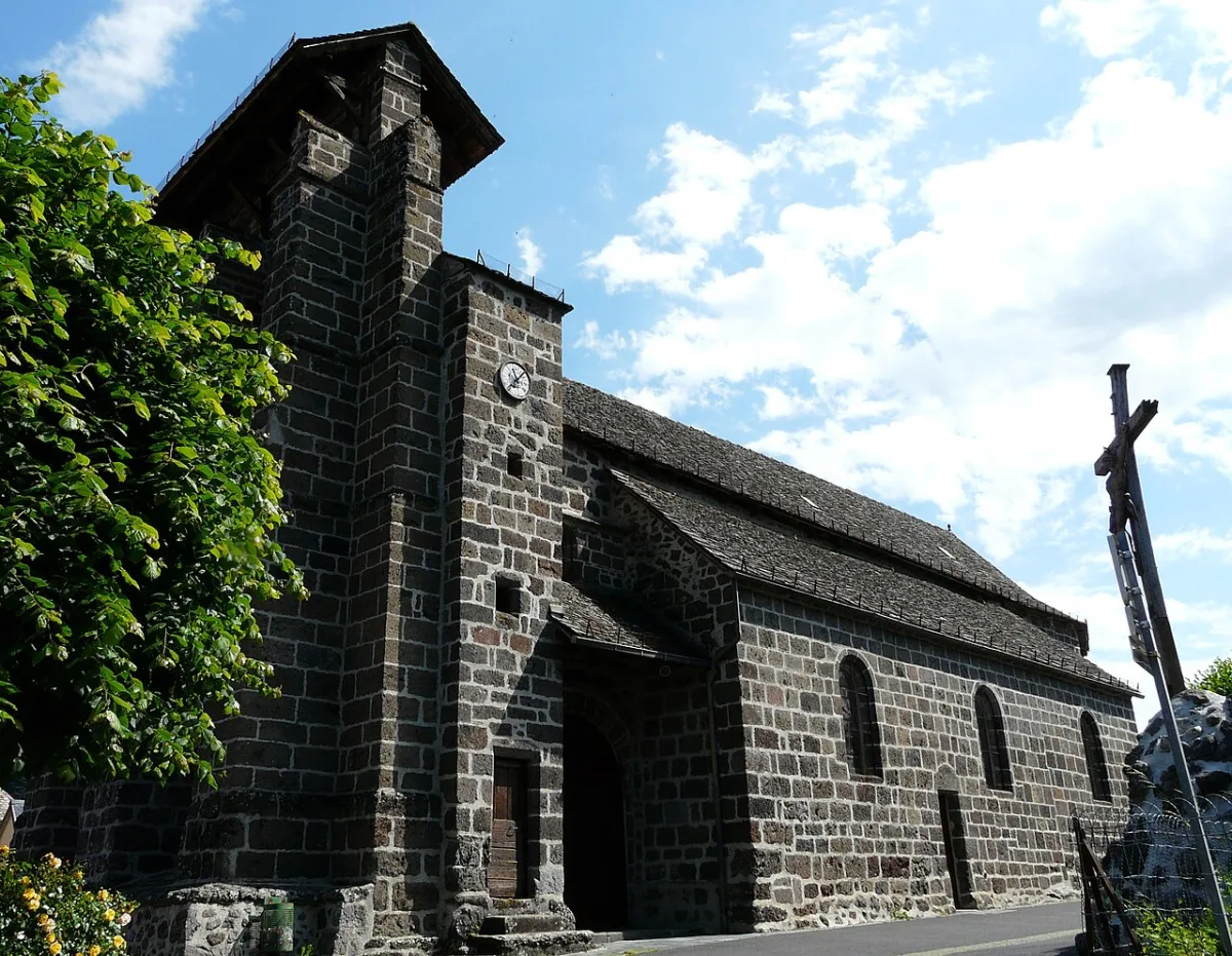 Église St Saturnin, Marmanhac