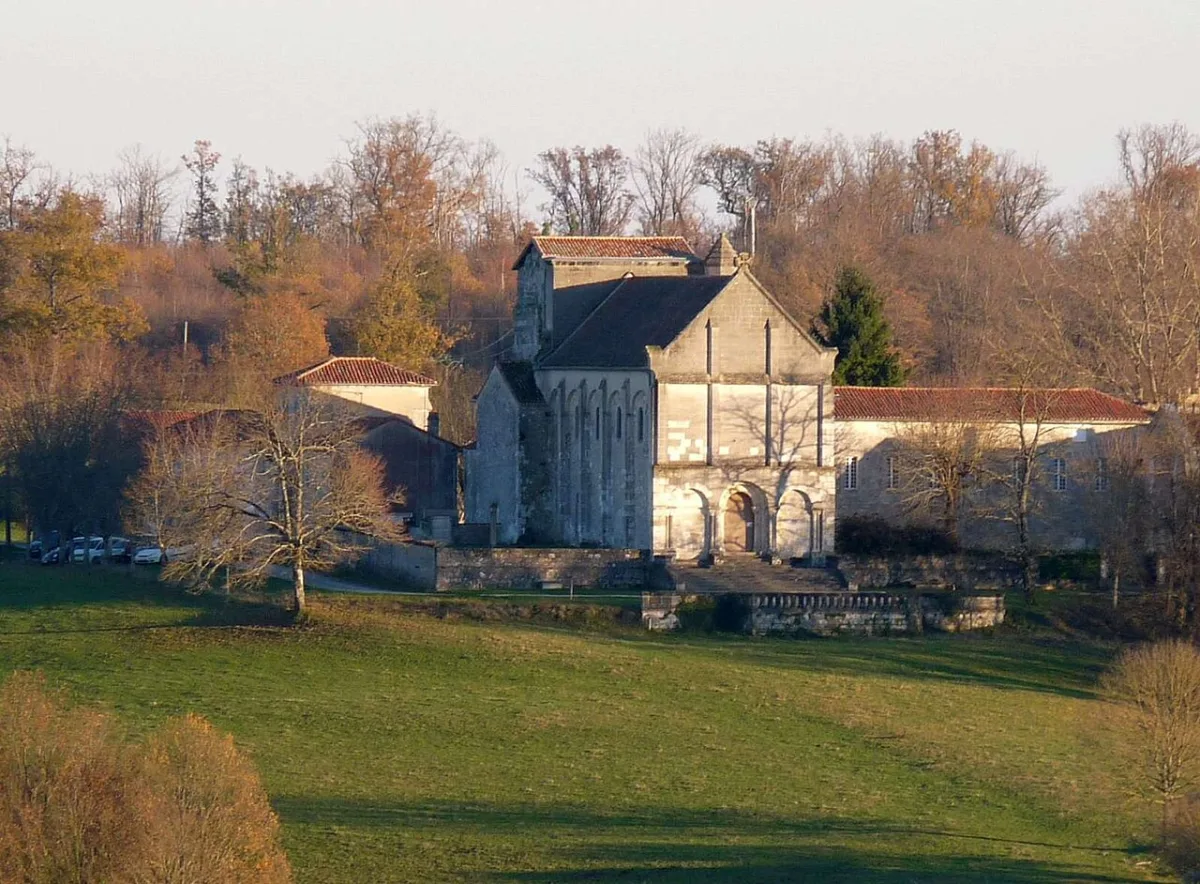 Puypéroux: Saint-Gilles, Montmoreau