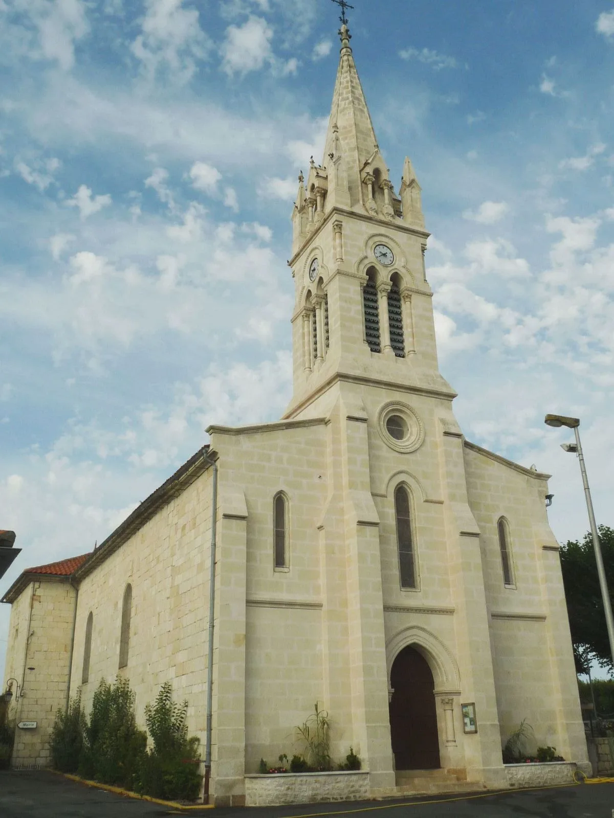 Saint Etienne, Semussac