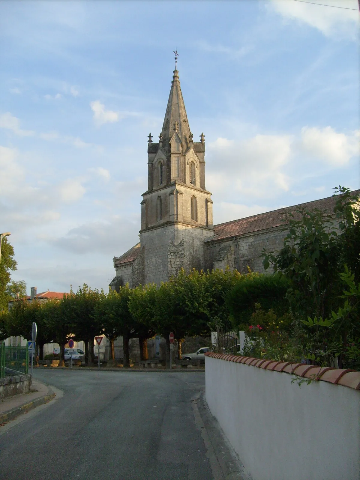 Saint Pierre, Thenac