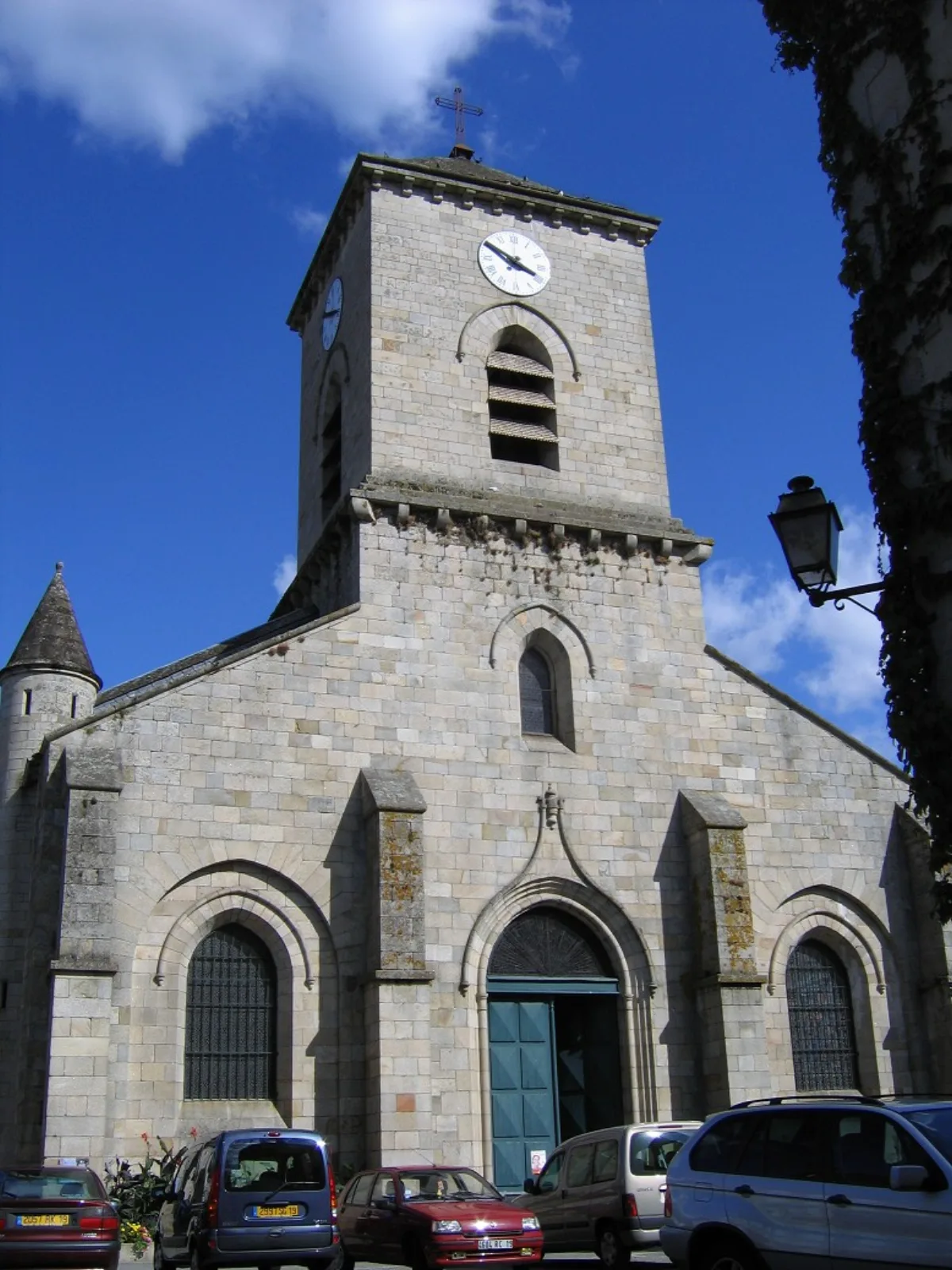 Église Saint-Pierre (Argentat), Argentat