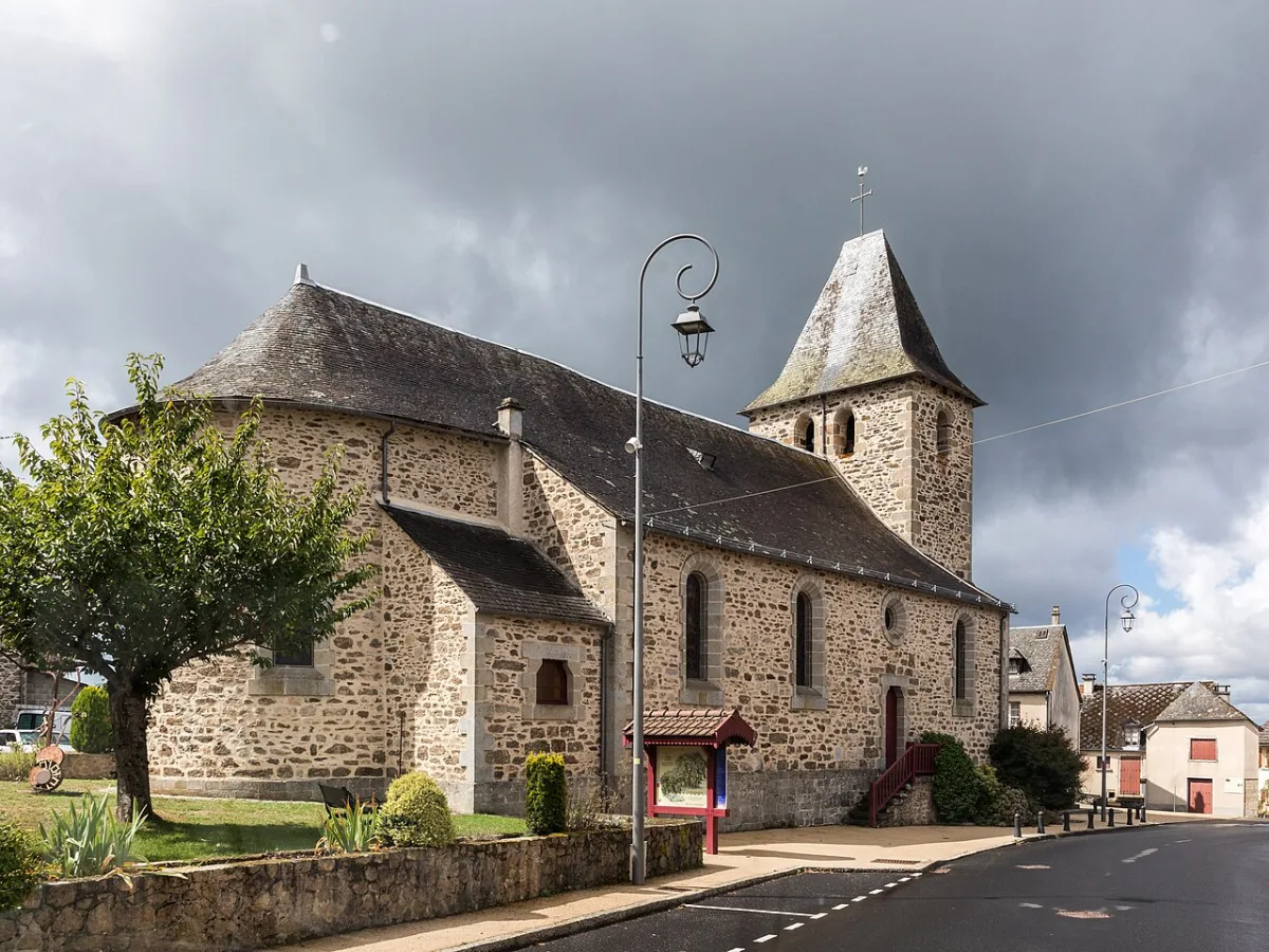 Église Saint-Julien (Soursac), Soursac