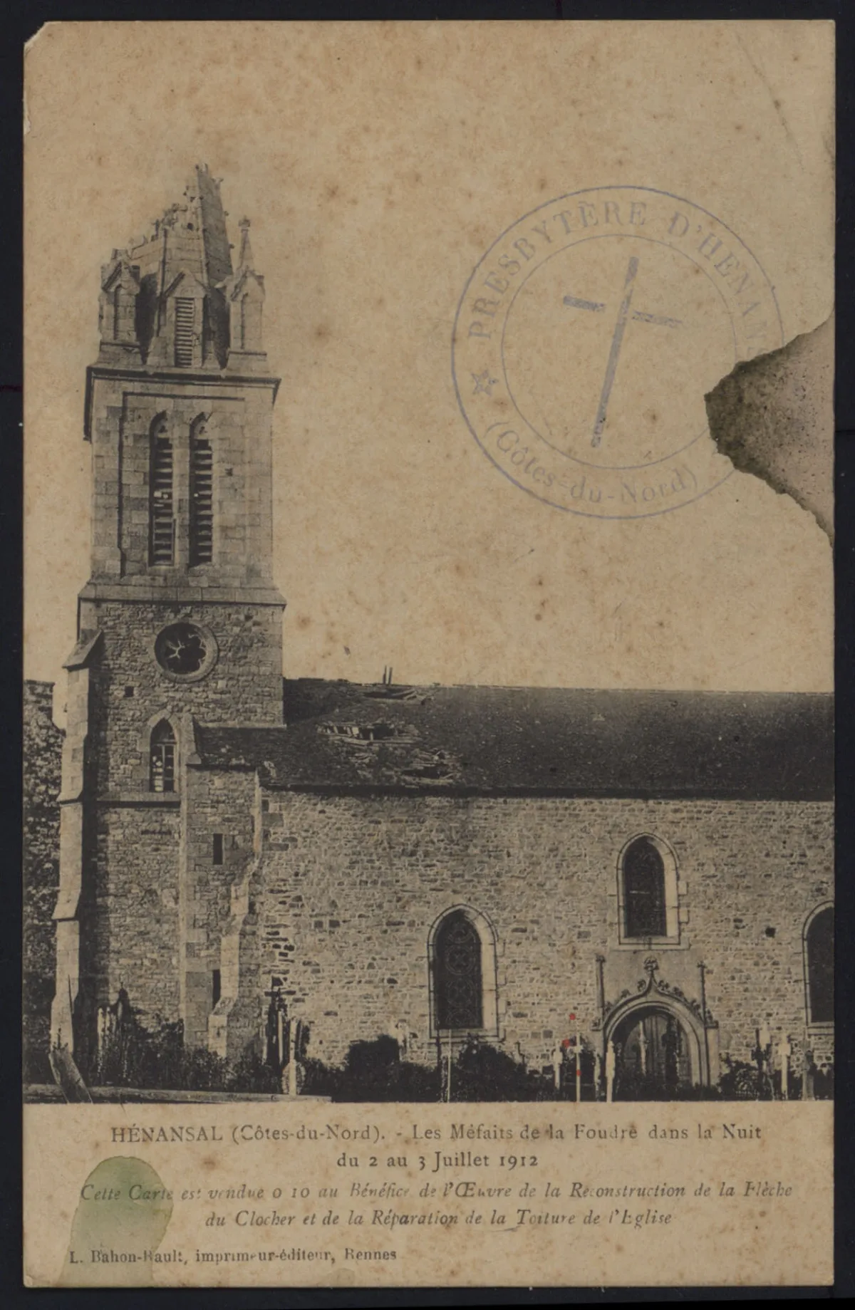 Église Saint-Pierre et Saint-Jean-Baptiste, Hénansal