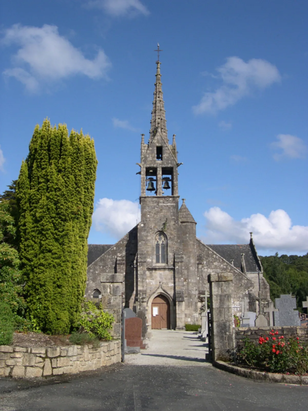 Saint Hernin (Sant Hern), Locarn