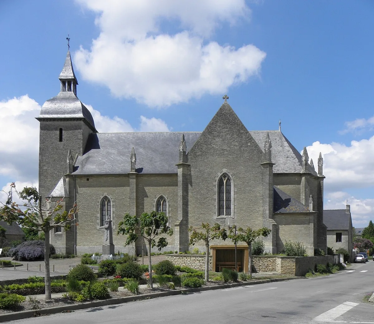 Église Notre Dame (Eglise du Quiou), Le Quiou