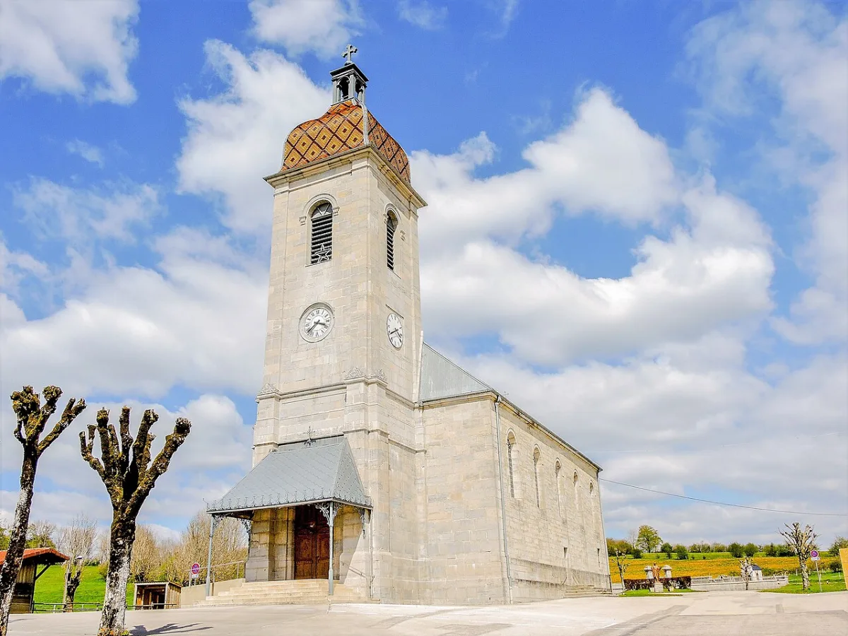 Église ND dans sa Nativité  (Les Fournets), Fournets Luisans