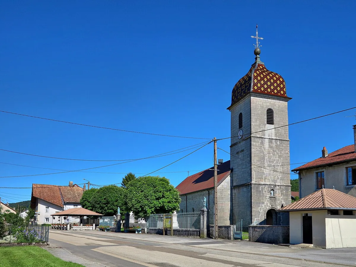 St Pierre & Paul, Landresse