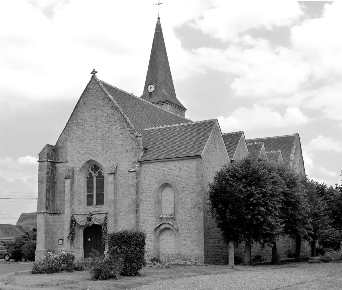 Saint Chéron, Louville La Chenard