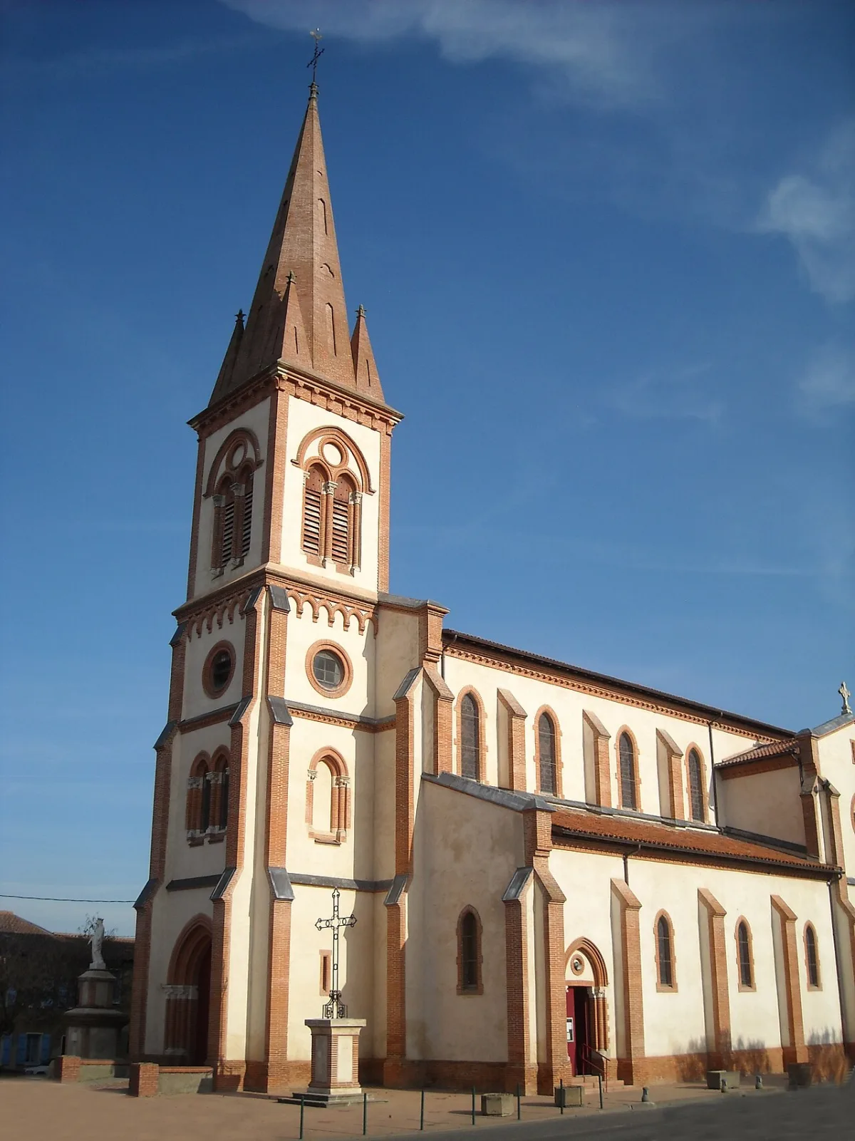 Paroisse de Saint Lys, Saint Lys