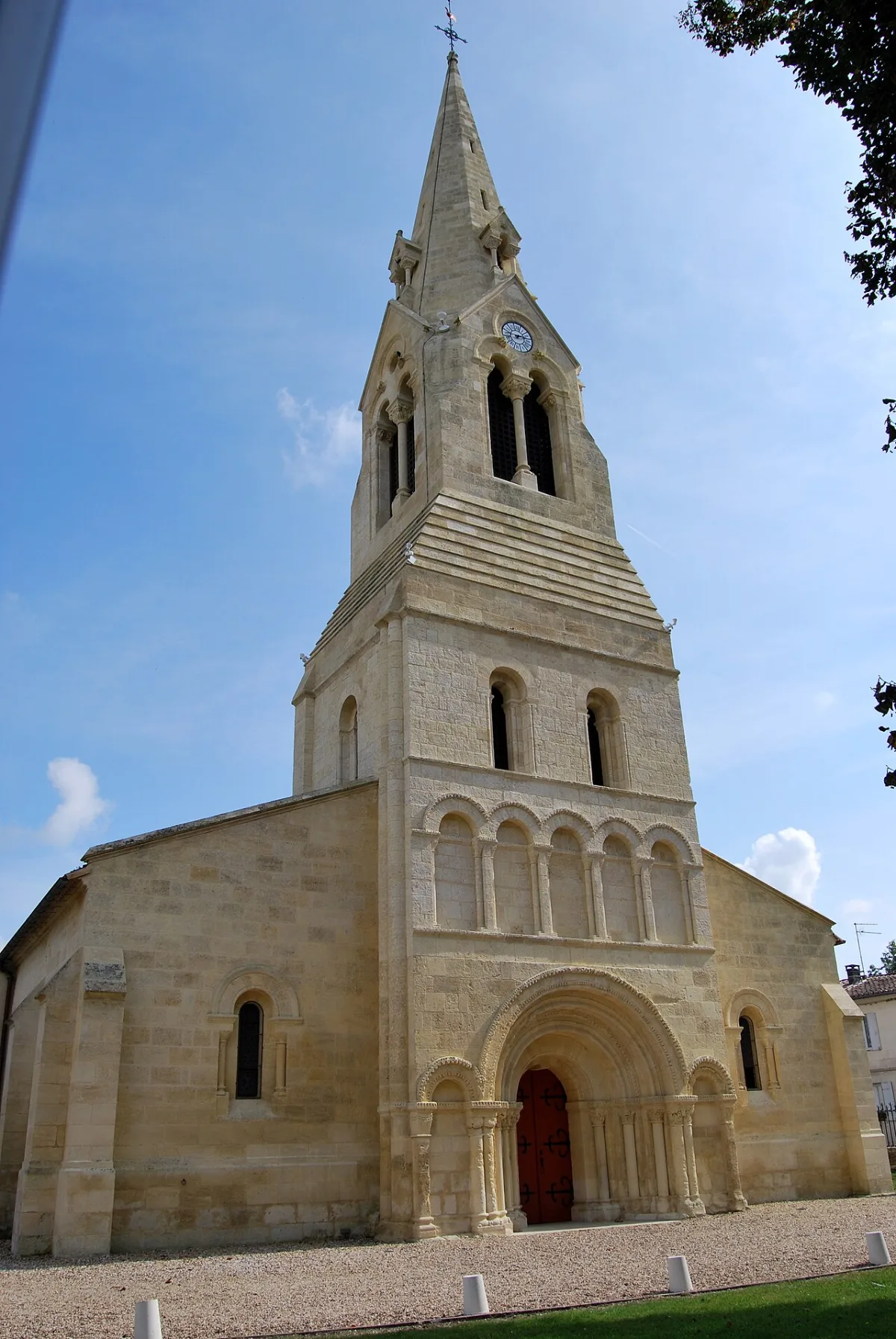 Saint Martin, Izon