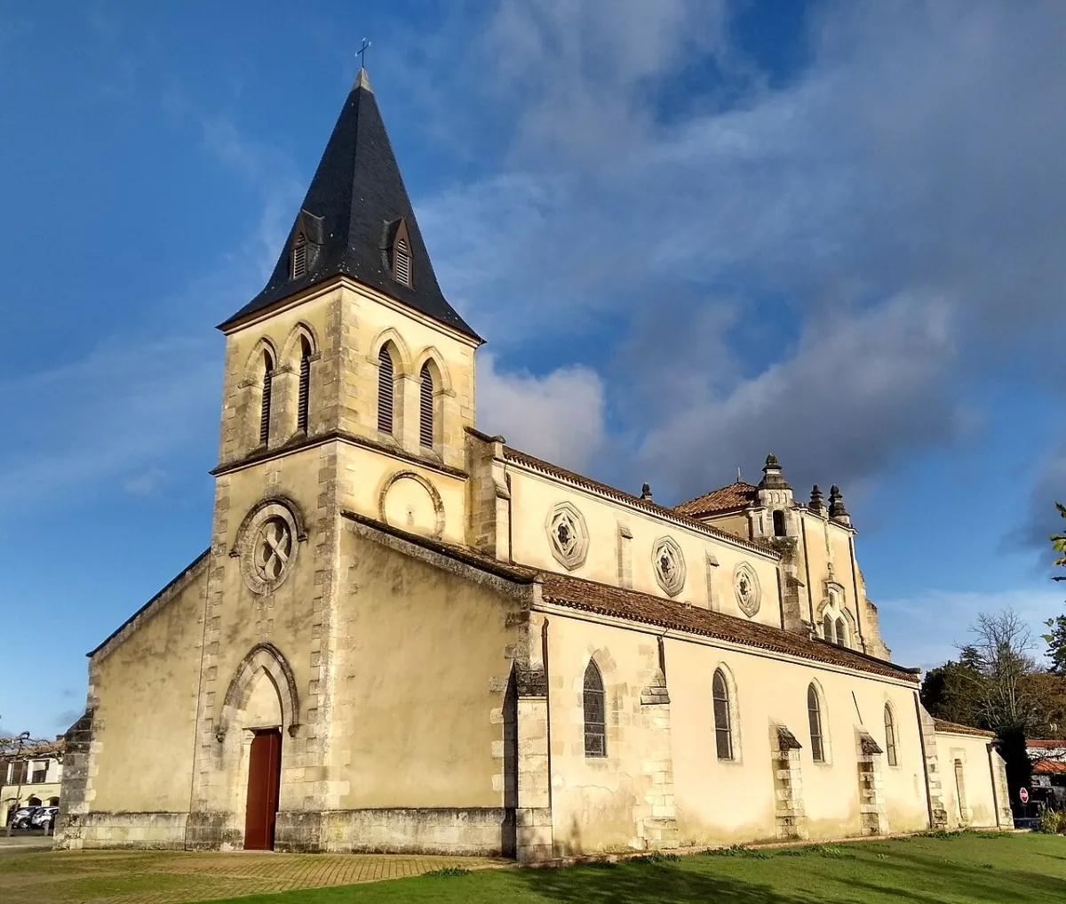 Saint Martin, Mios