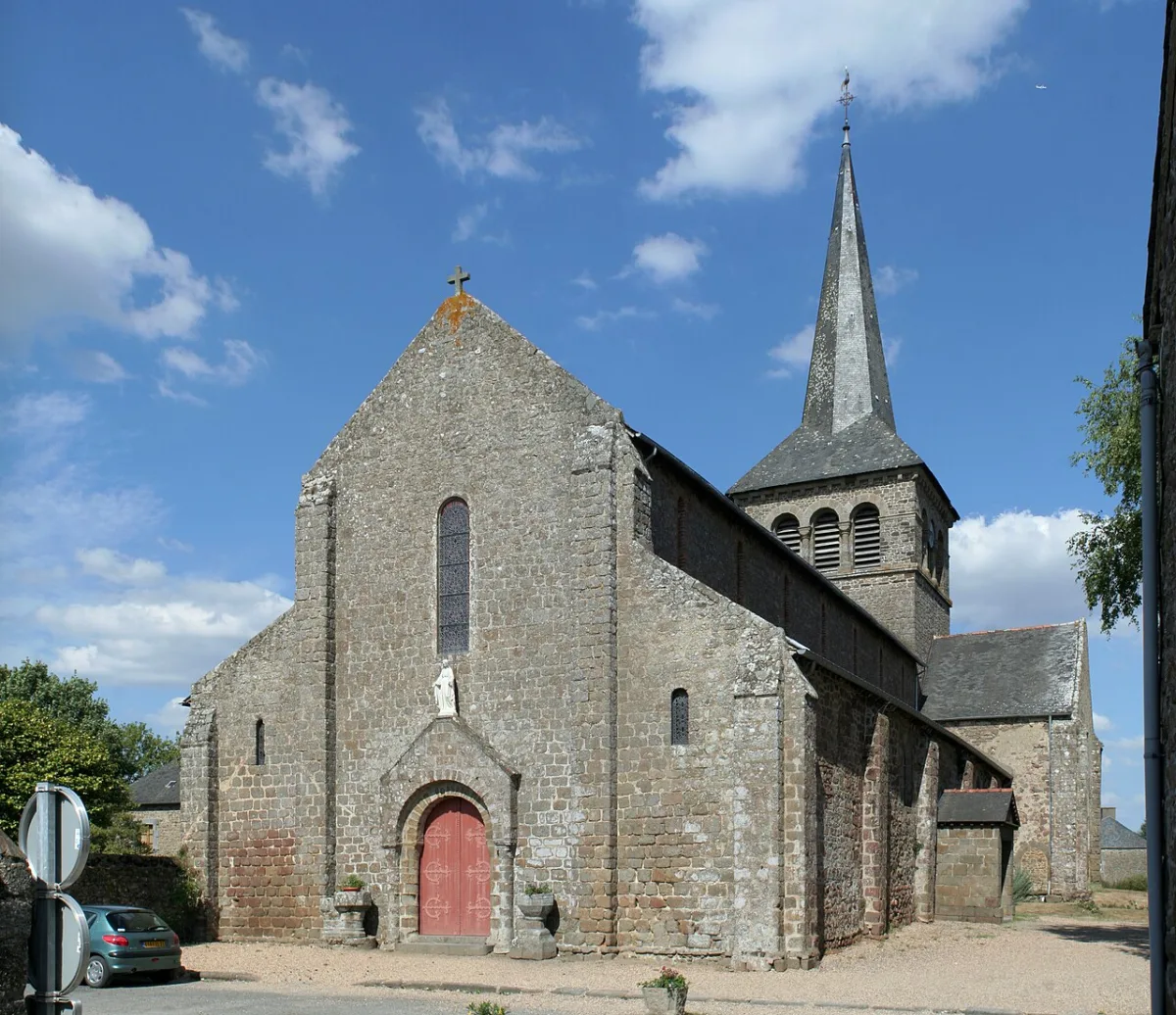 Église Notre Dame de l'Assomption, Hede Bazouges