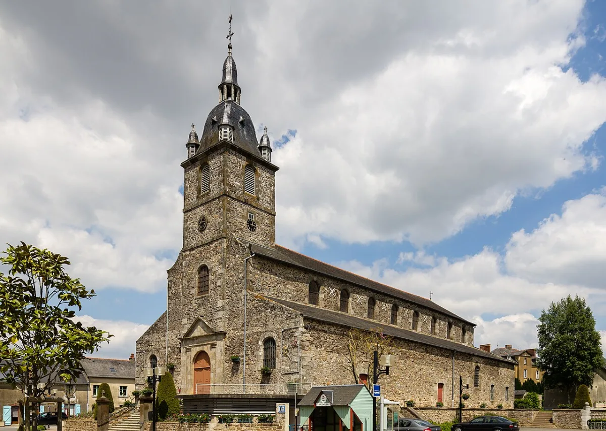 Église Saint Pierre, Irodouer