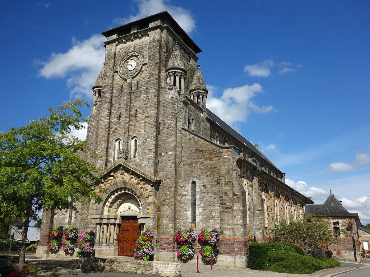 Église Saint Pierre, Plechatel