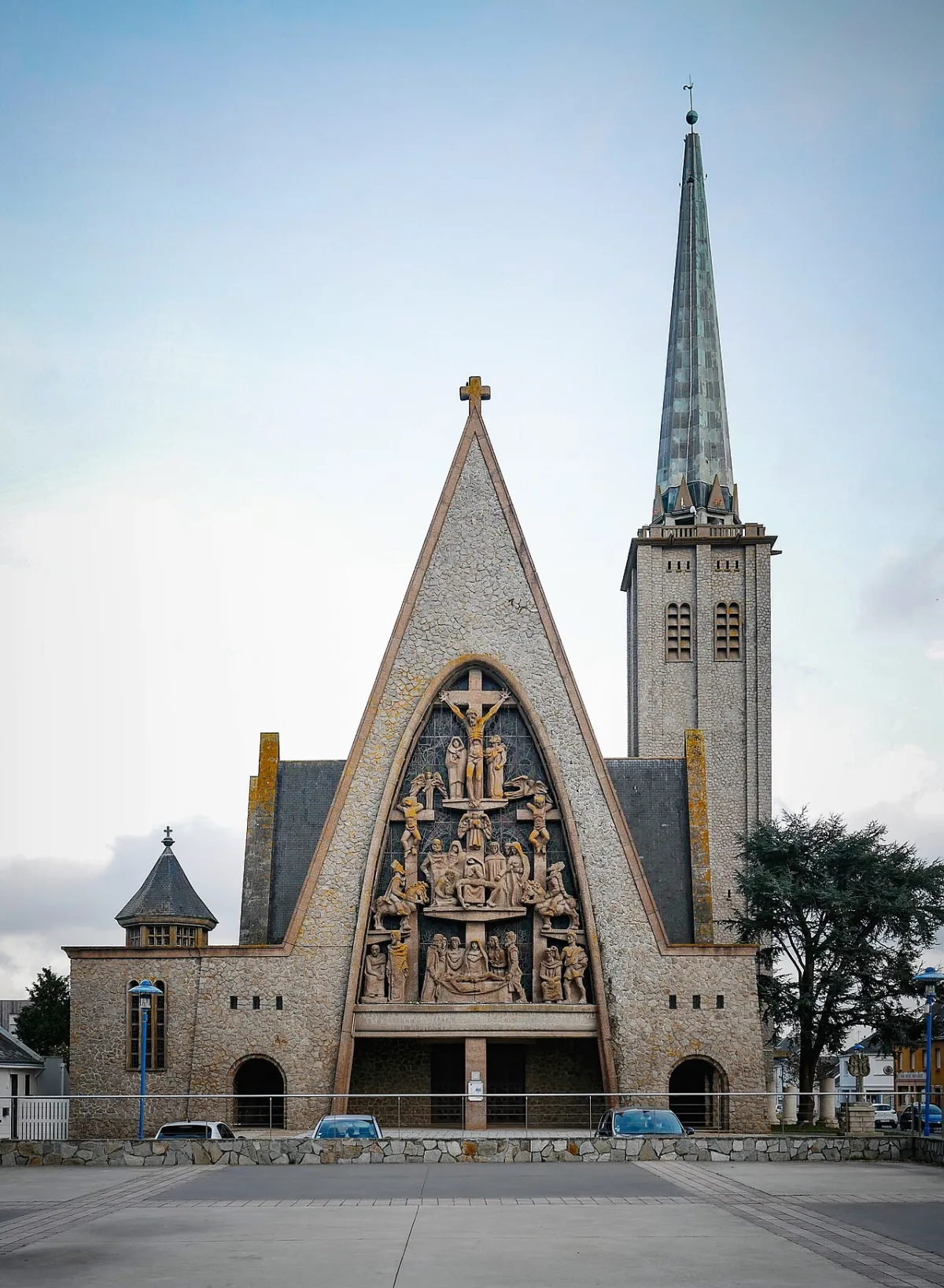 Église de Donges, Donges