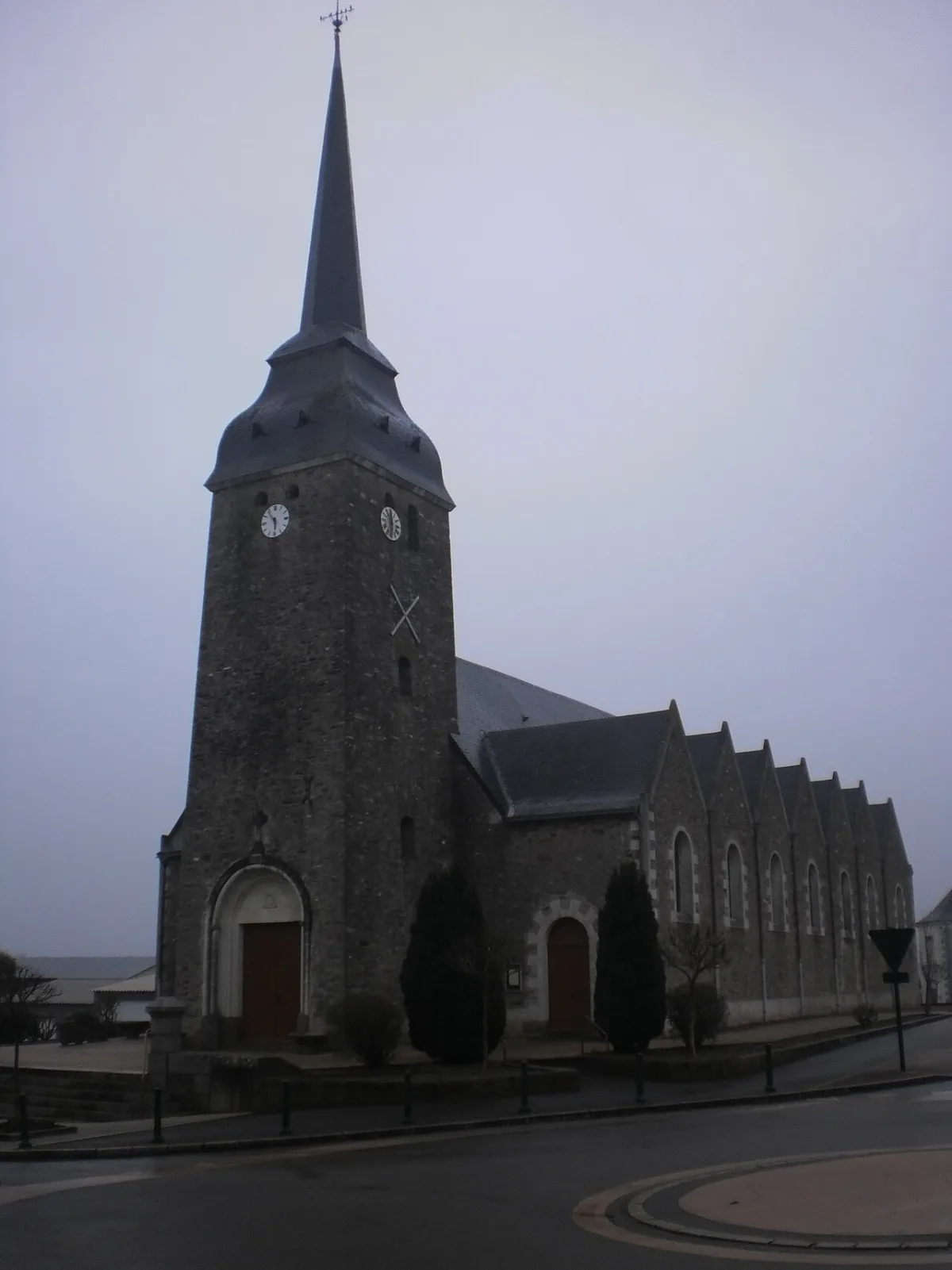 Église St Pierre et St Paul (Eglise Paroissiale), Maumusson