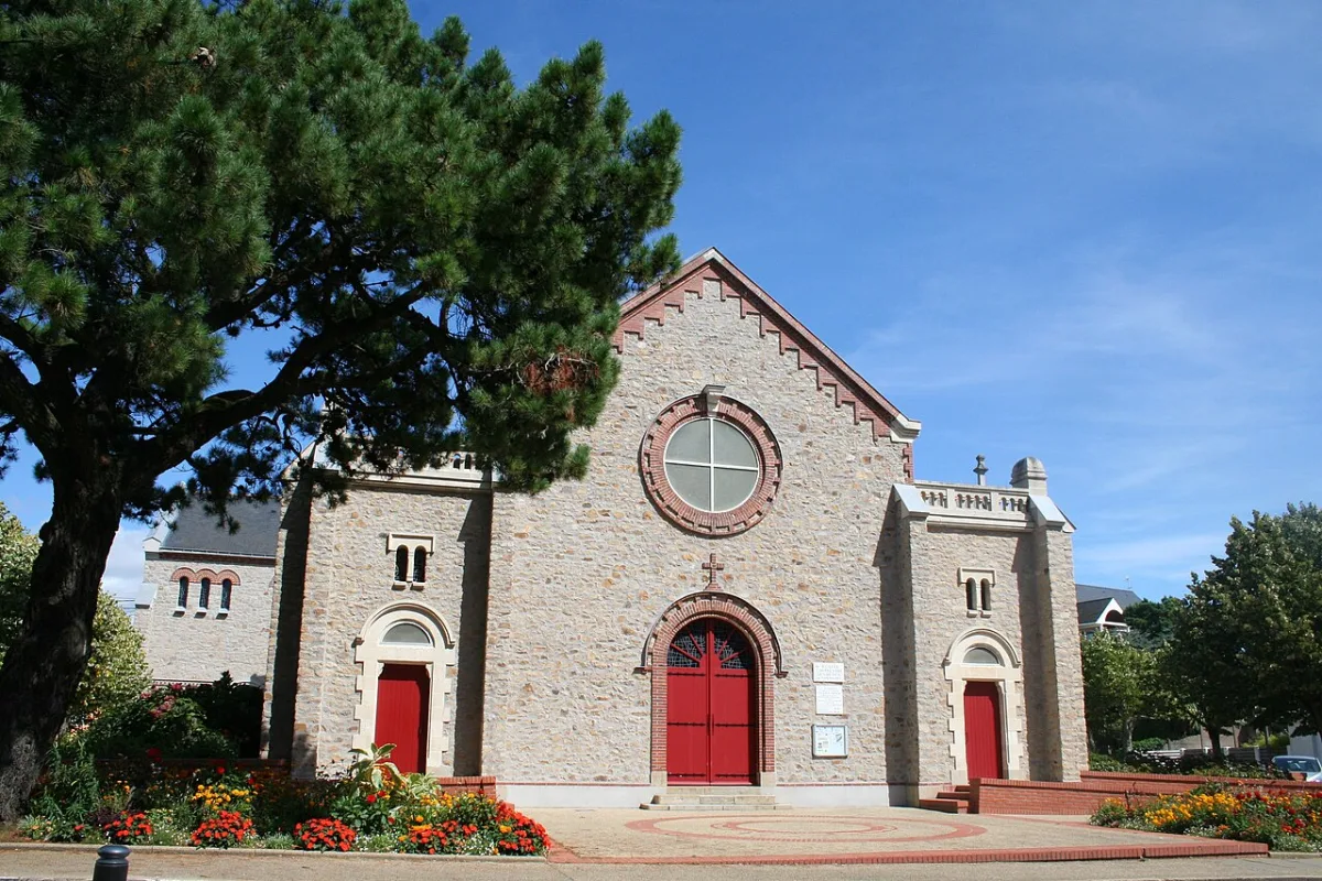 Église Notre Dame des Dunes, Pornichet