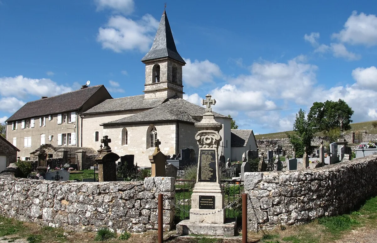 HURES (St Privat), Hures-La-Parade