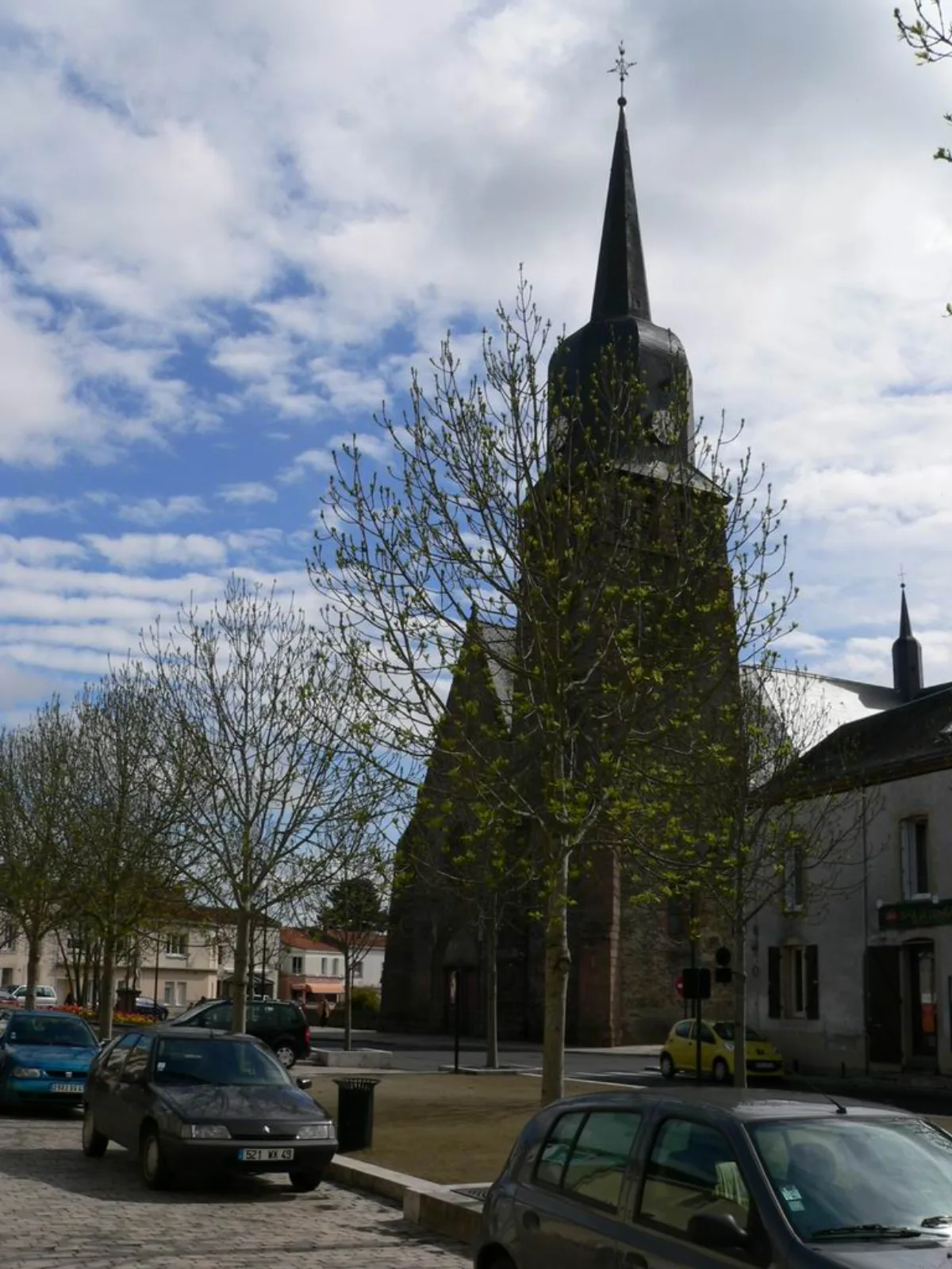 Saint Michel, Le May Sur Evre