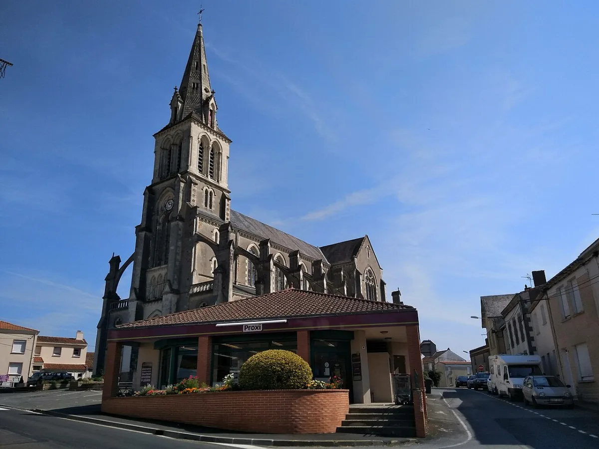 Saint Pierre, Tillieres