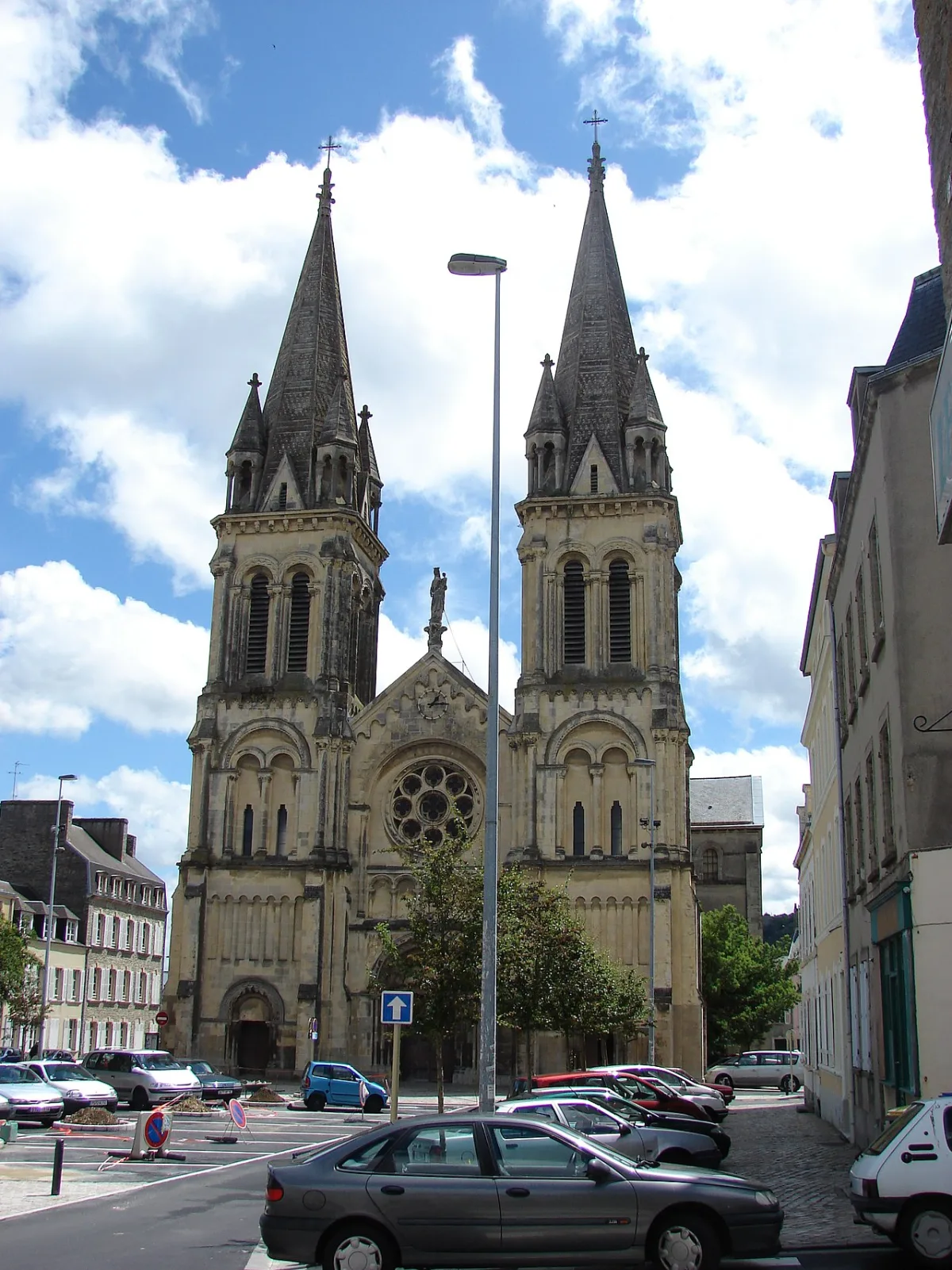 Notre-Dame du Voeu, Cherbourg-En-Cotentin