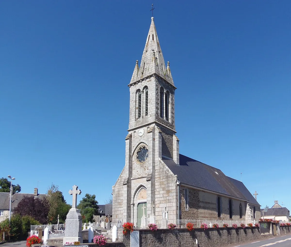 Eglise de La Mancellière (Saint Pierre), Isigny le Buat