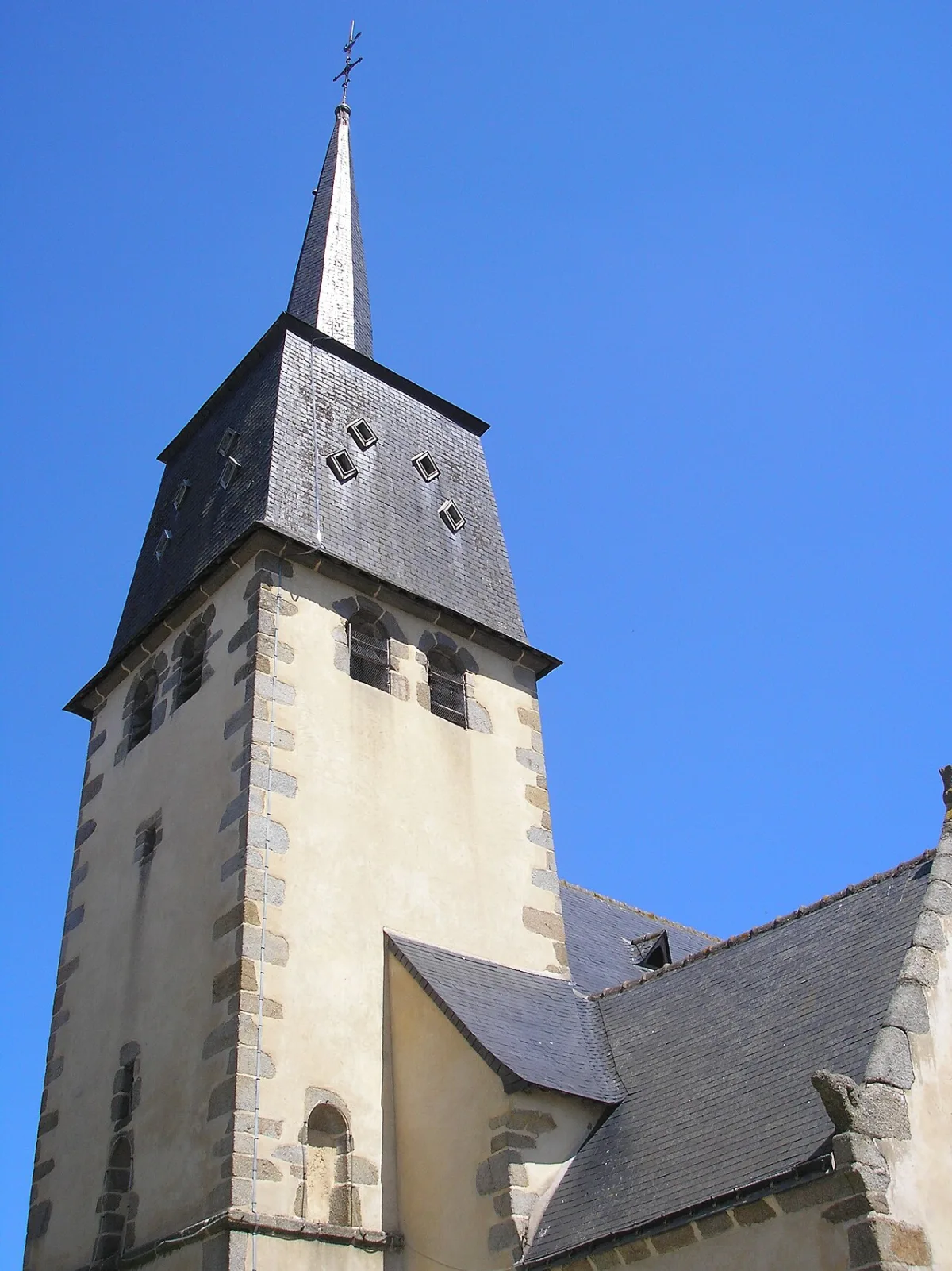 Église Eglise Notre-Dame de l'Assomption, Bais