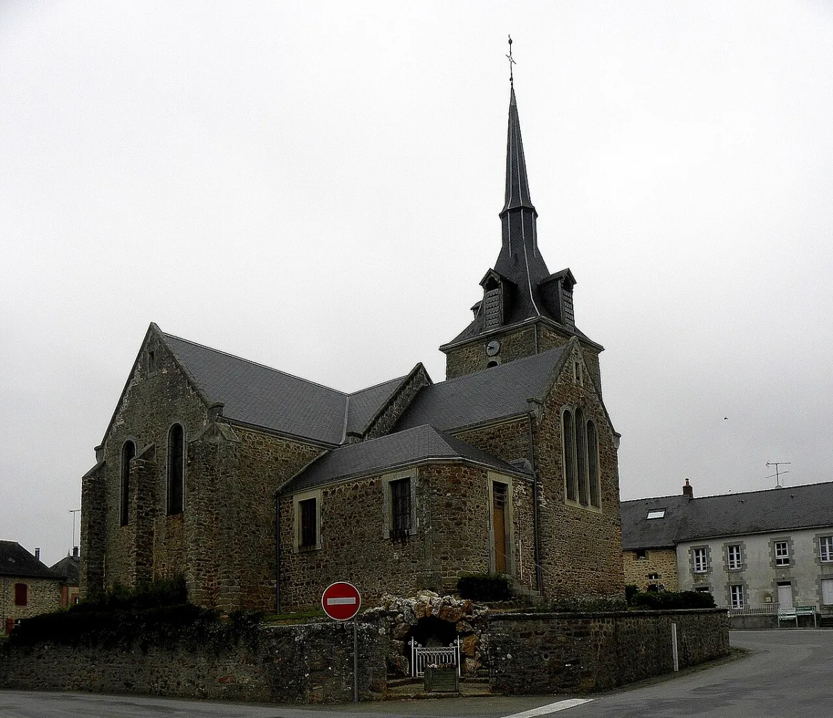 Église Sainte-Trinité, Beaulieu Sur Oudon