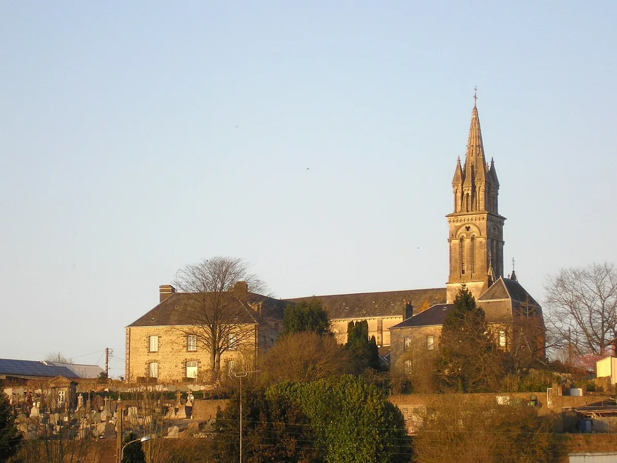 Église Saint Martin, Gorron