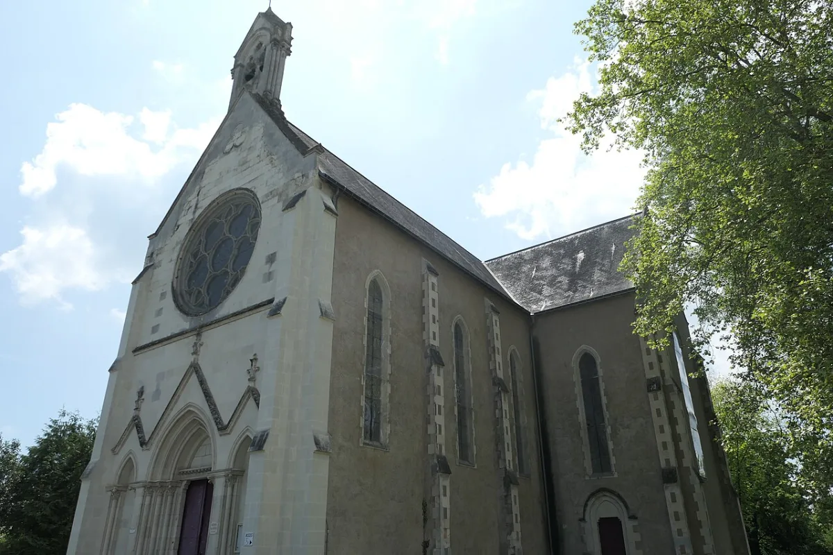 Sainte Anne de Thévalles, Laval