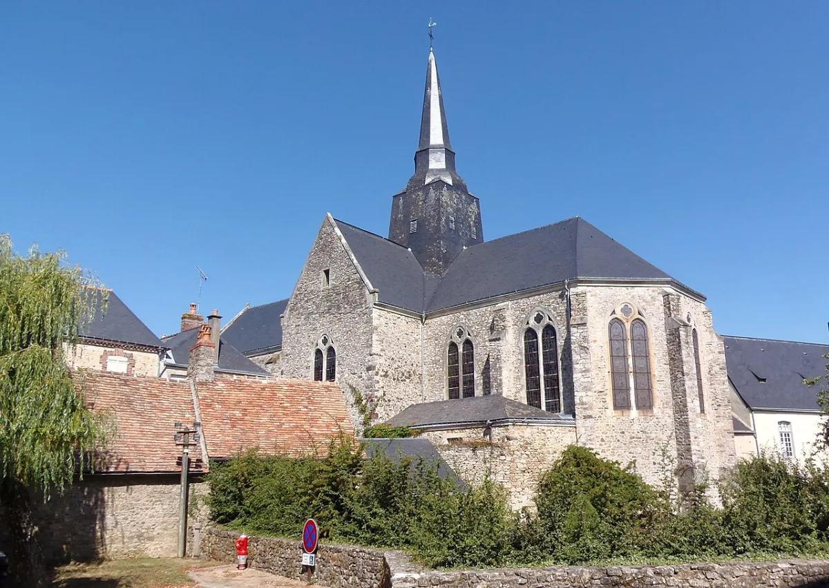 Église Sainte Suzanne, Sainte Suzanne
