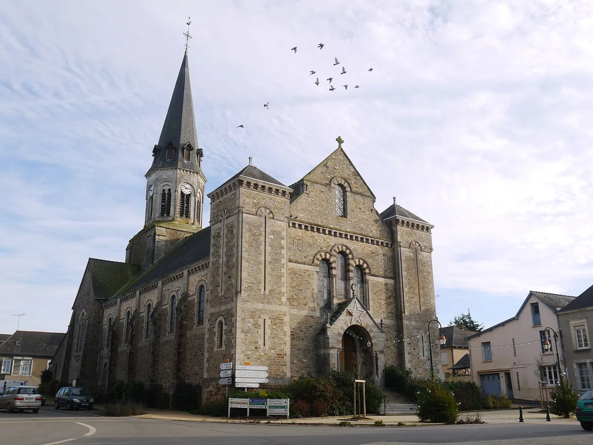 Eglise Saint Martin de La Selle Craonnaise, La Selle Craonnaise