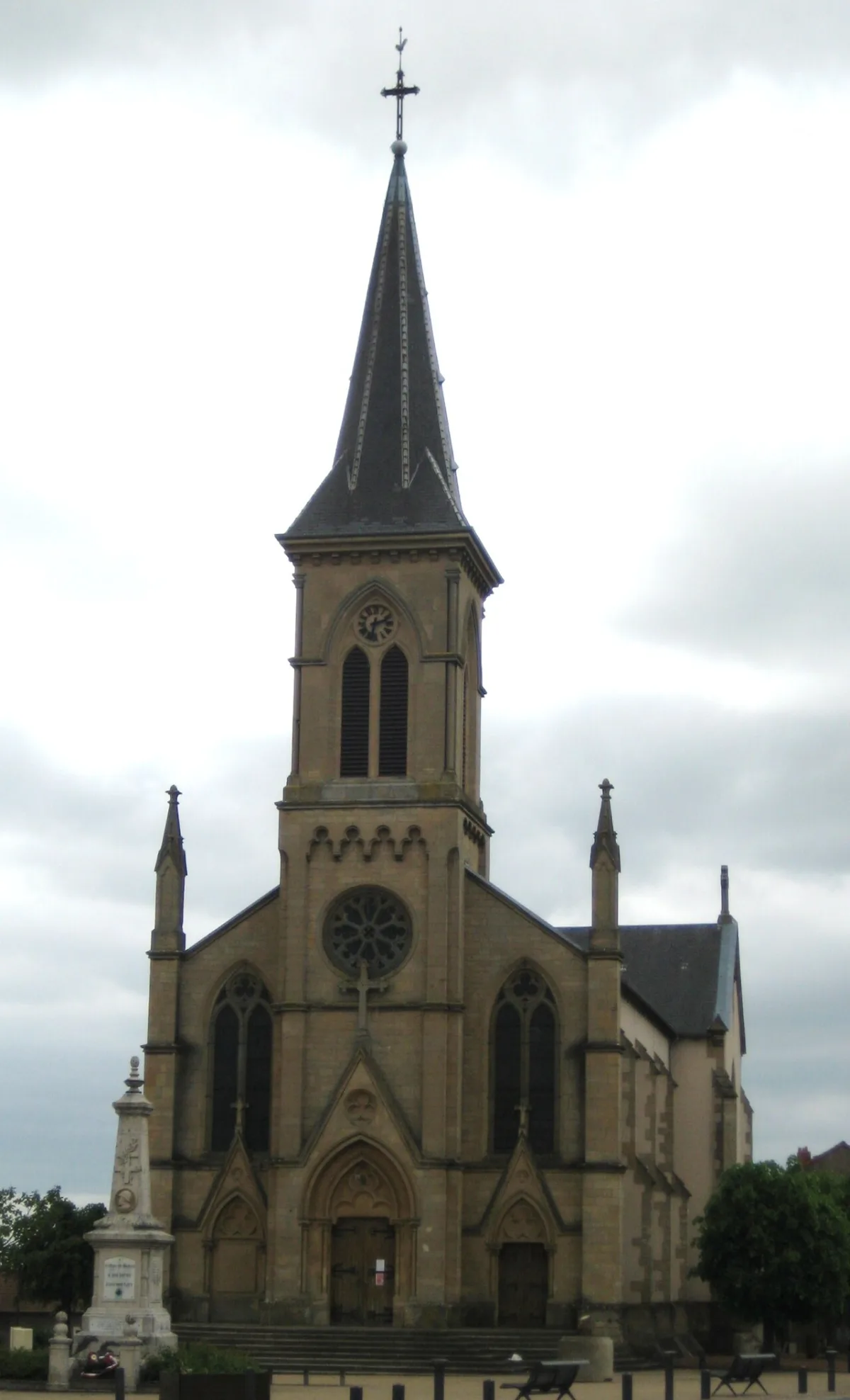 Église Saint Donat à Audun-le-Roman, Audun Le Roman
